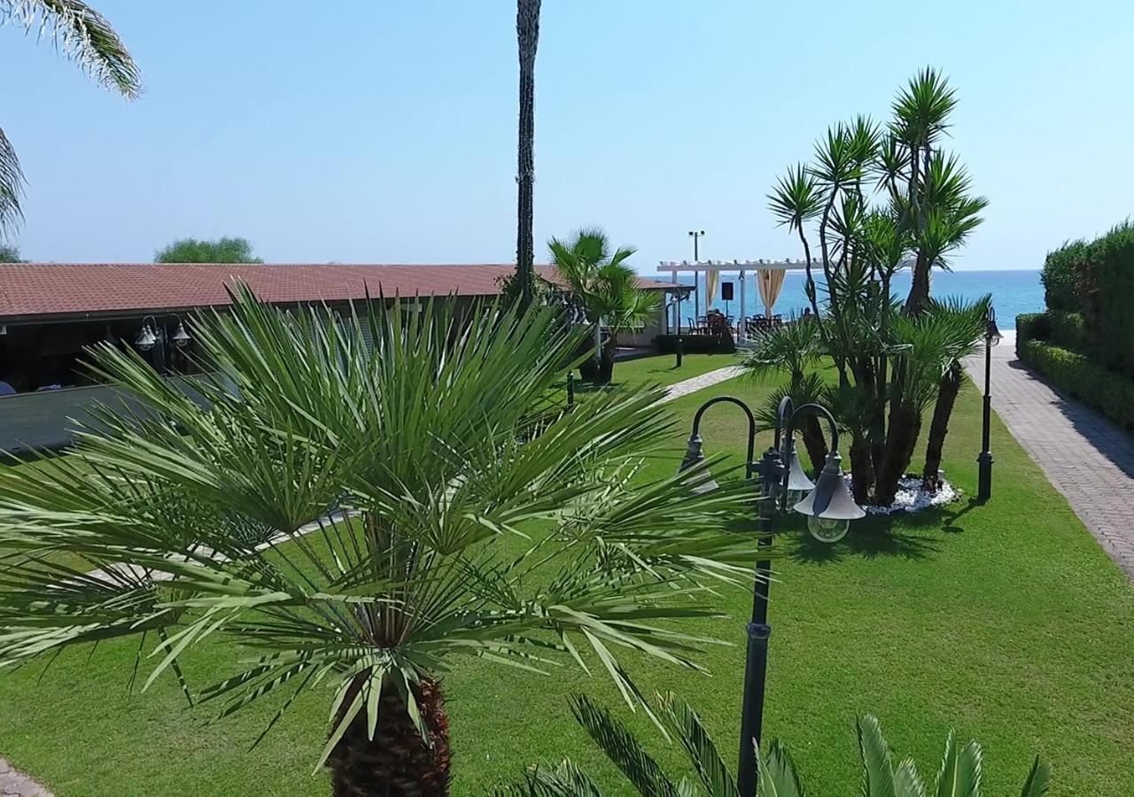 Hotel Federica Riace Marina Buitenkant foto