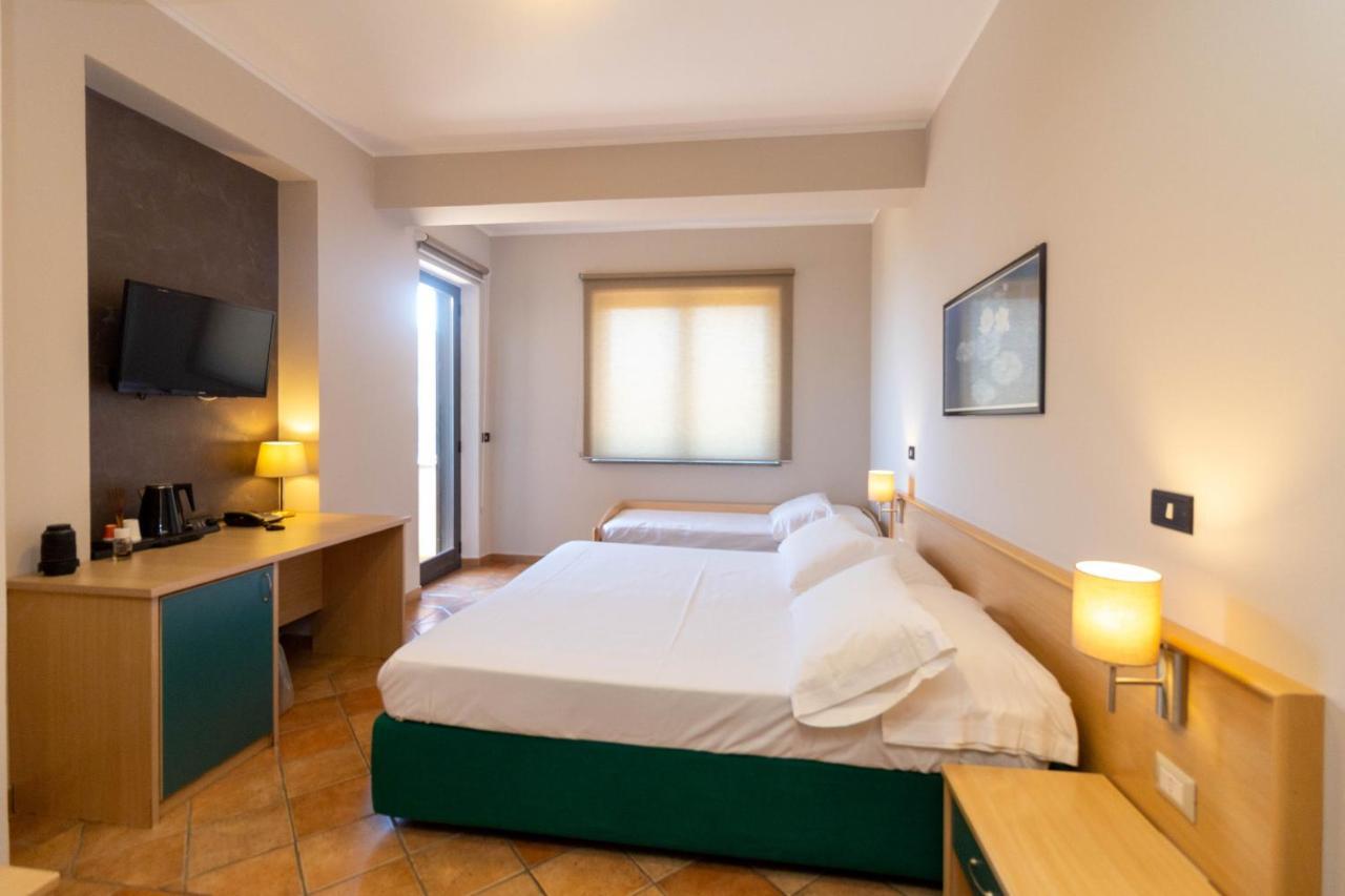 Hotel Federica Riace Marina Buitenkant foto