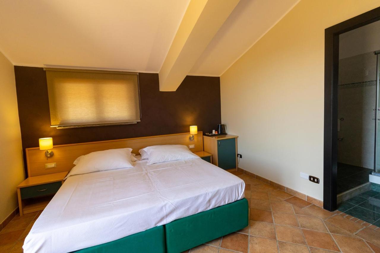 Hotel Federica Riace Marina Buitenkant foto
