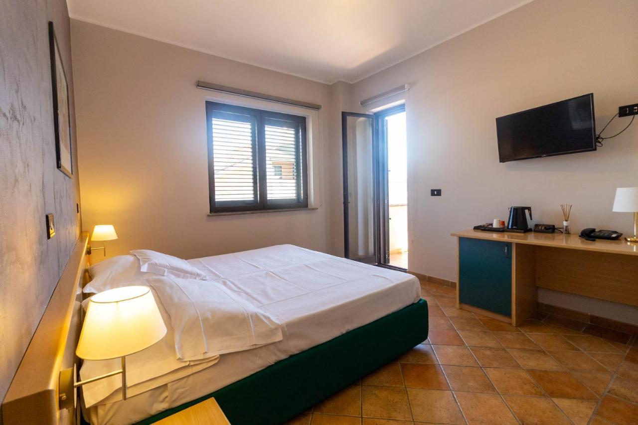 Hotel Federica Riace Marina Buitenkant foto